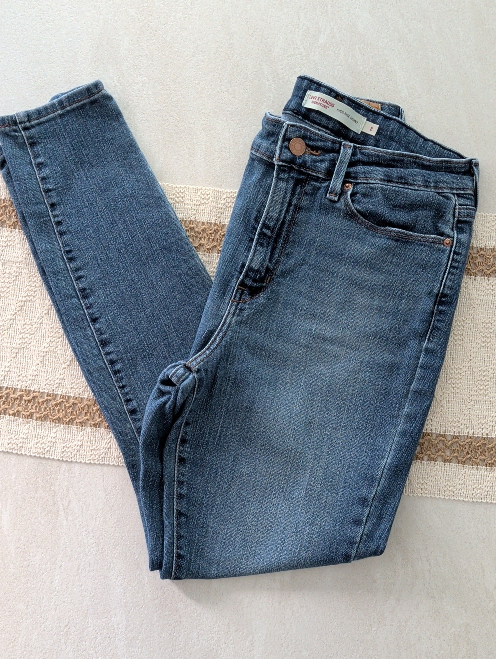 Levi Strauss Signature Women's  Blue Denim Skinny Jeans